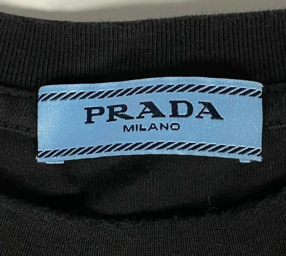 Prada Milano Black T-Shirt Enamel Triangle Logo Plaque Crewneck UPA162